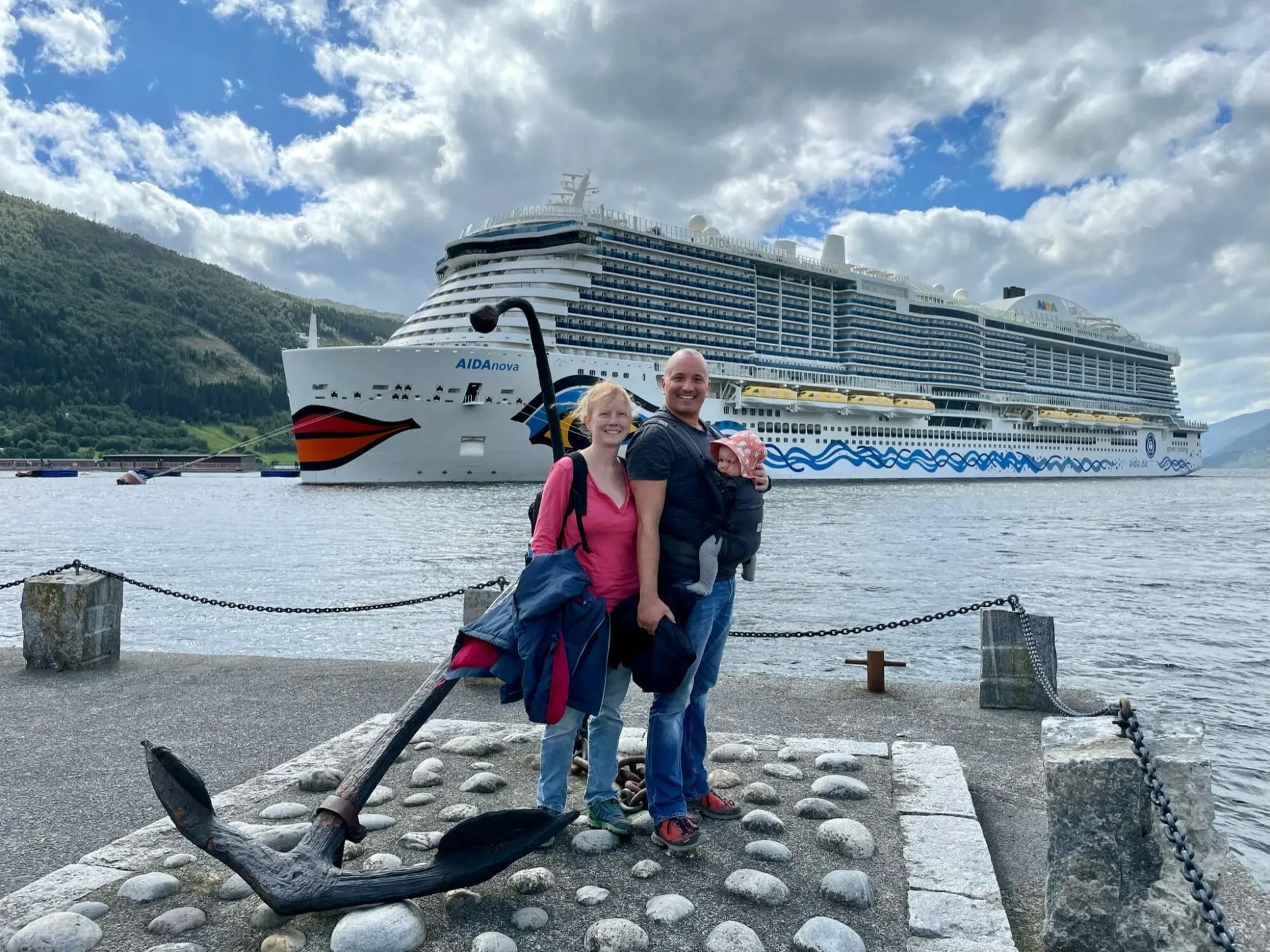 Nordfjordeid mobiler Pier Seawalk AIDAnova