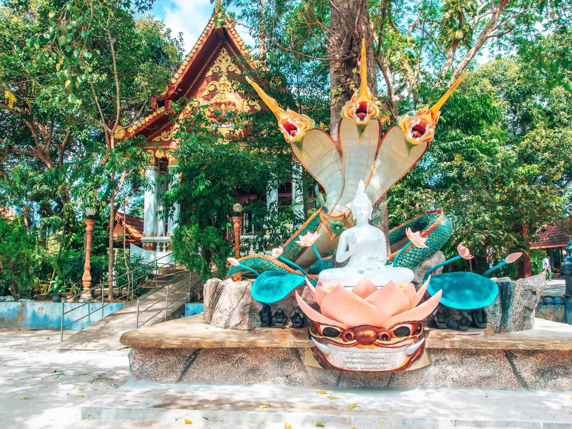 Wat Khunaram Tempel auf Koh Samui Thailand