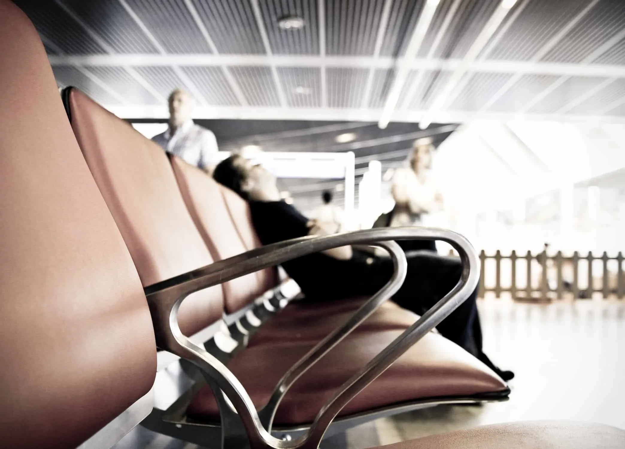 Augen auf und durch: 6 Top Tipps gegen Jetlag