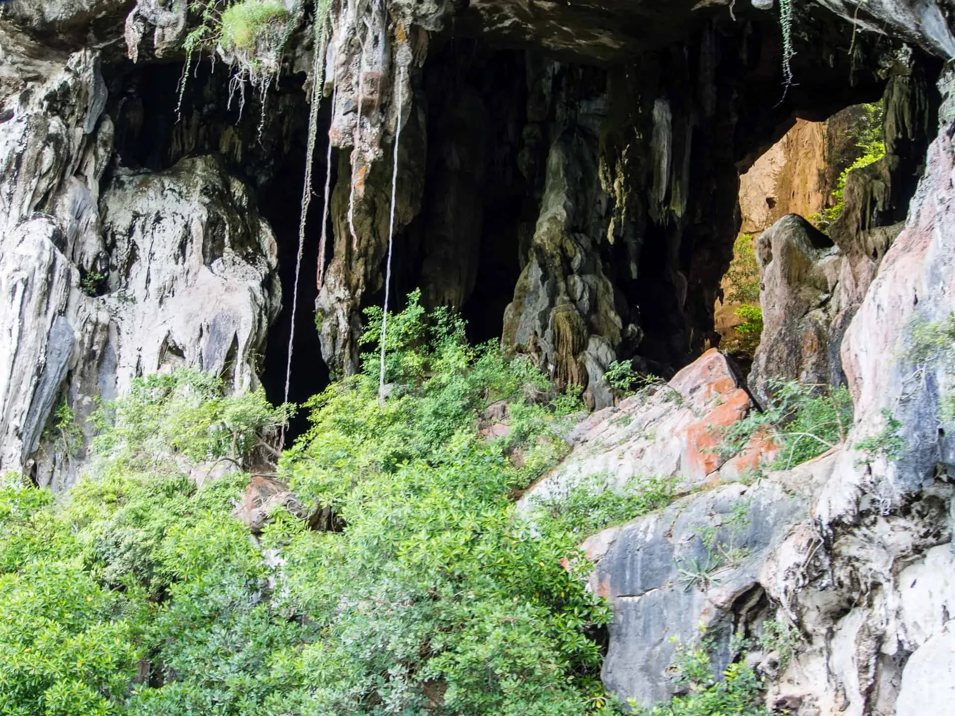 Höhle in Thailand