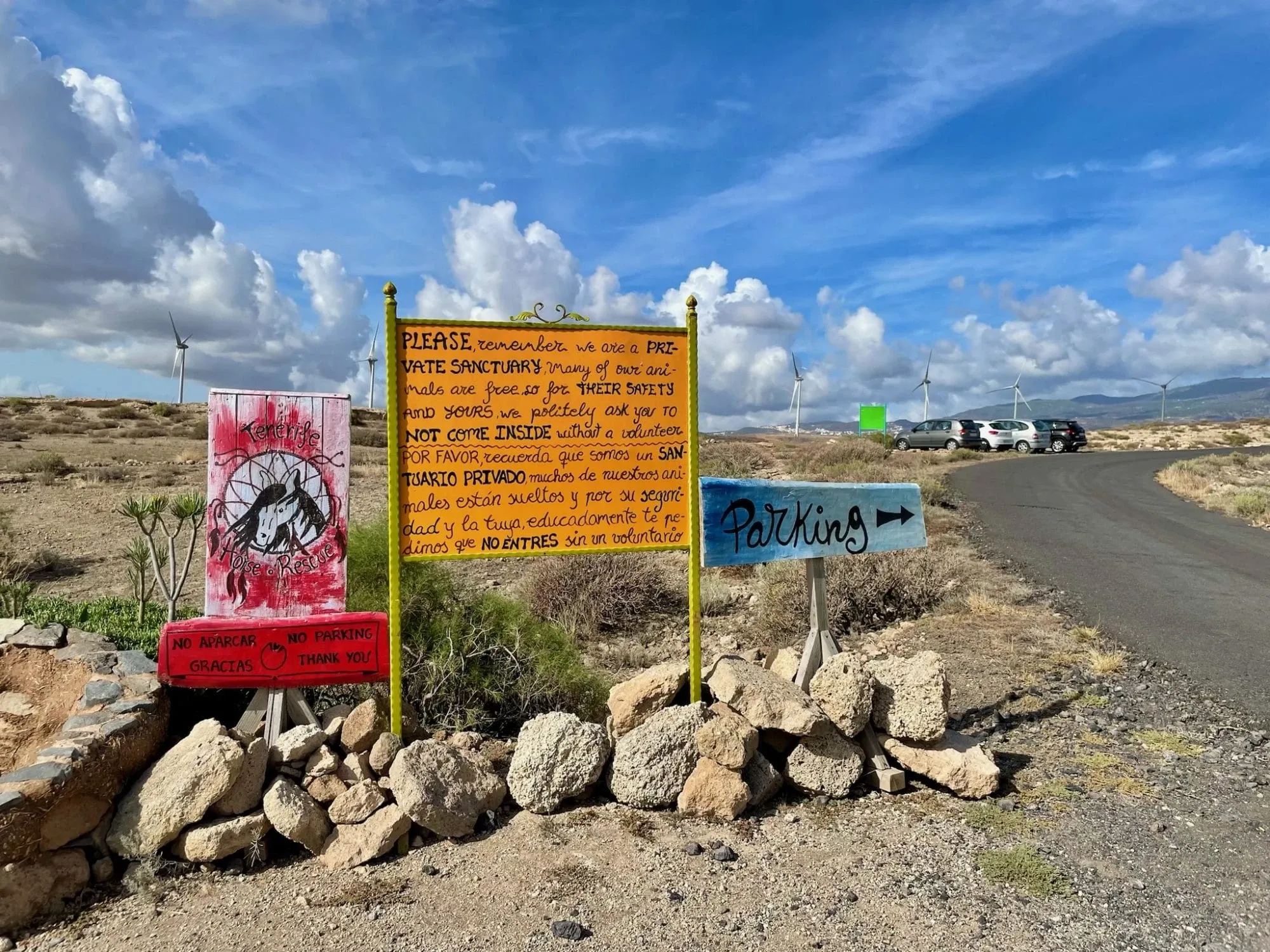Tenerife Horse Rescue Parkplatz
