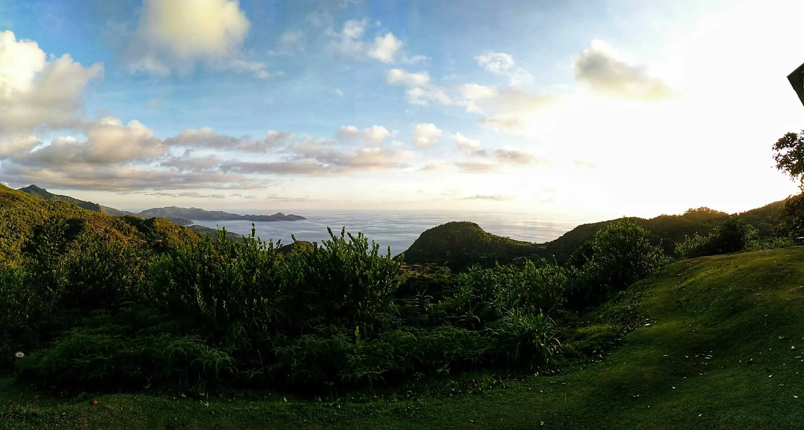 Panorama Sonnenuntergang Mission Lodge auf Mahe Seychellen