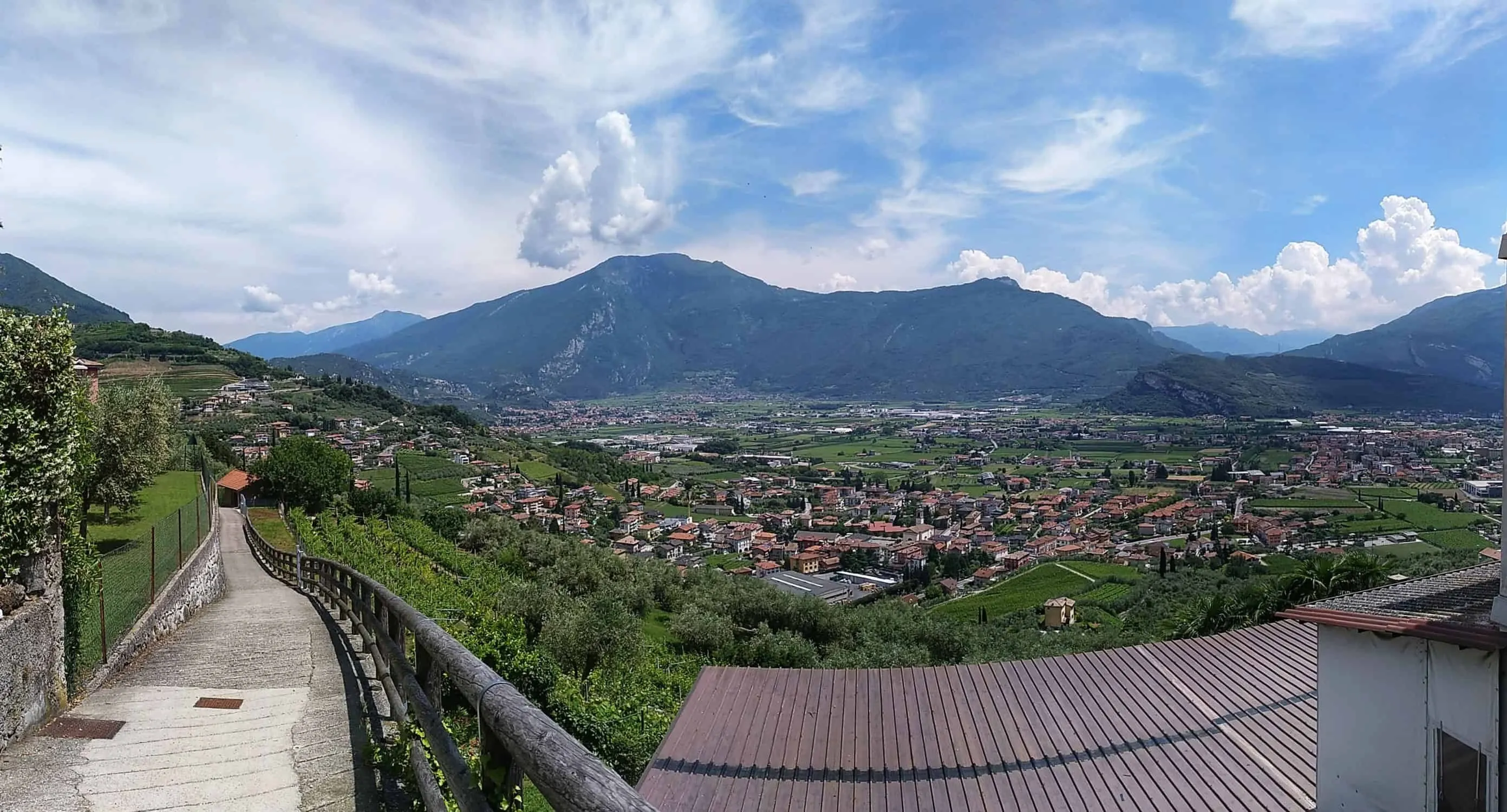 Aussicht Rundwanderweg Lago di Tenno Italien