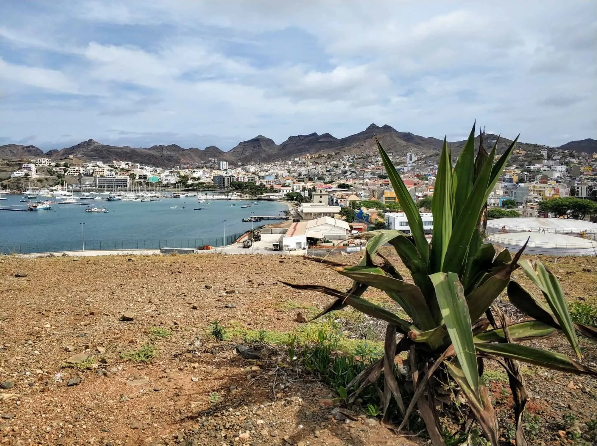 Blick auf Mindelo auf der Insel Sao Vicente auf den Kapverden